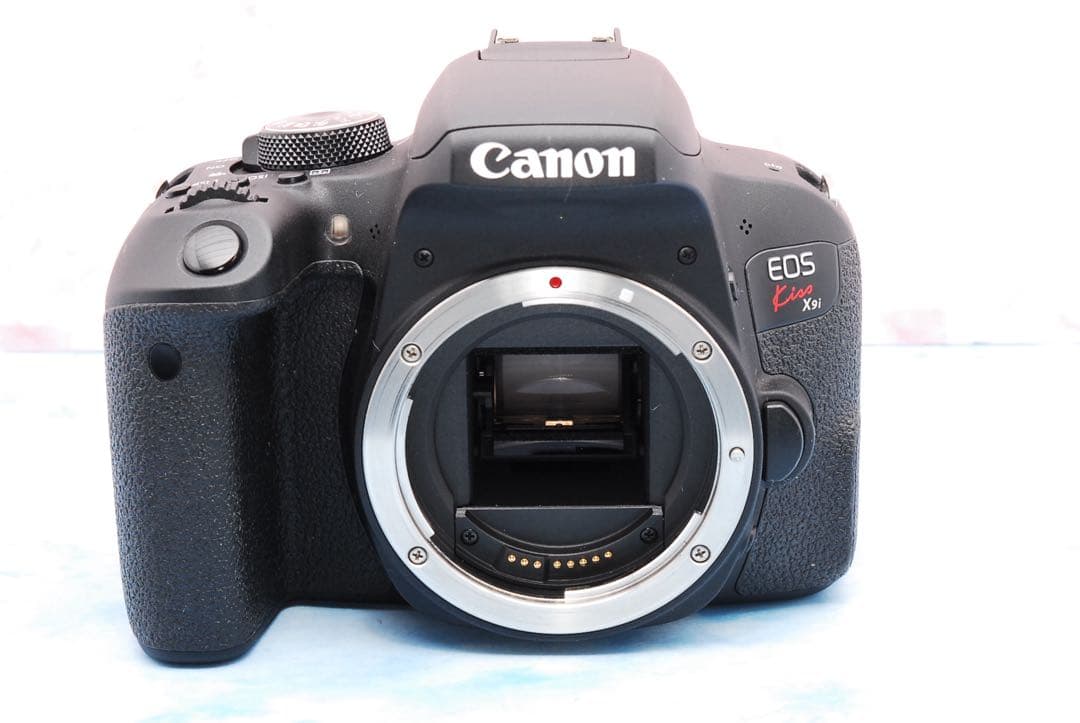 Canon Kiss X9i★手ぶれ補正標準＆超望遠★スマホ転送★バッグ付