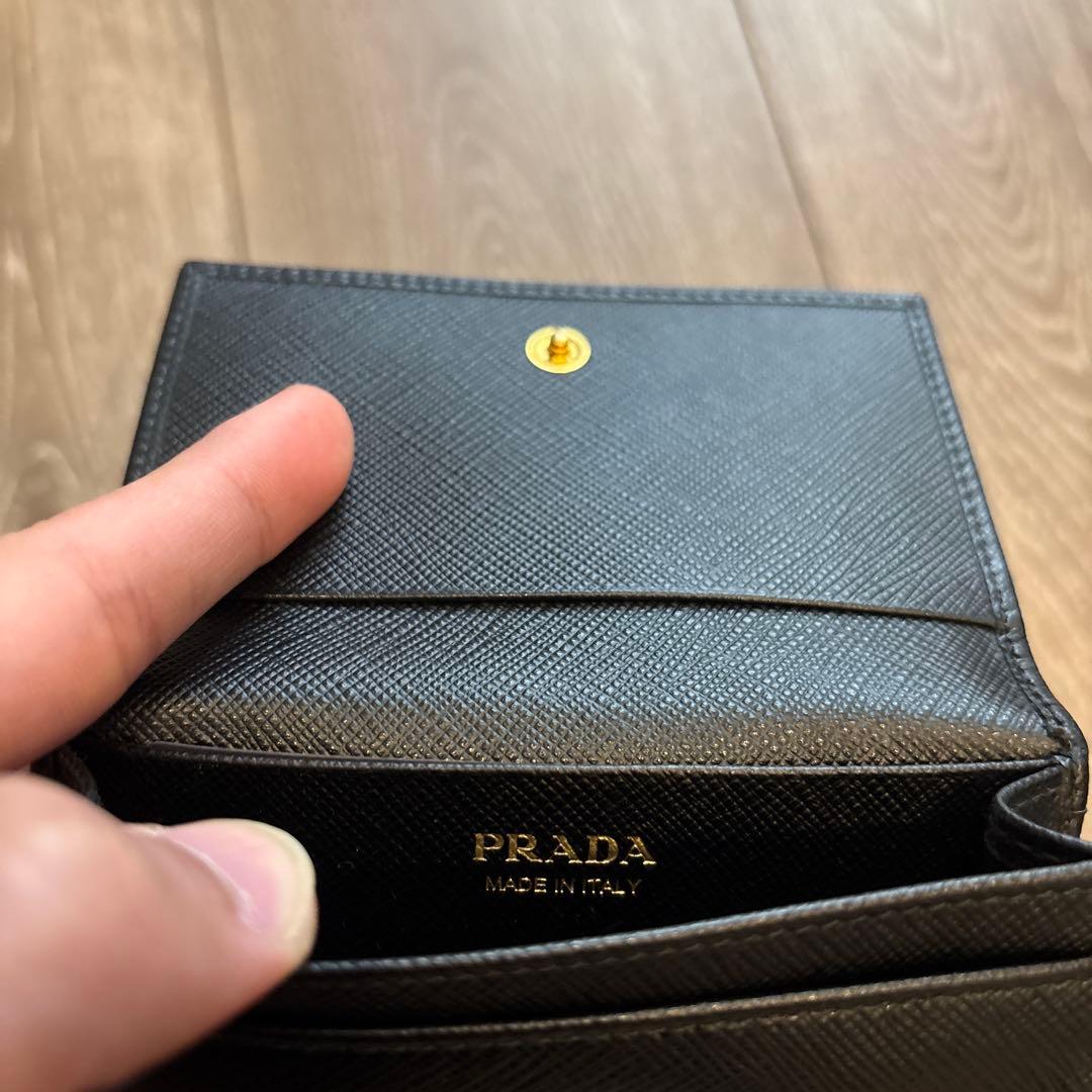 PRADA名刺入れ　プラダ