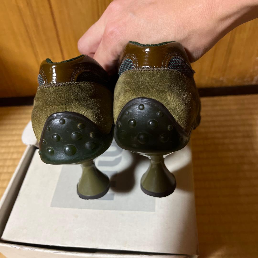 ミュウミュウ　パンプス　25cm カーキ　緑