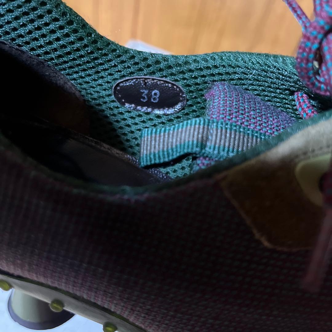 ミュウミュウ　パンプス　25cm カーキ　緑