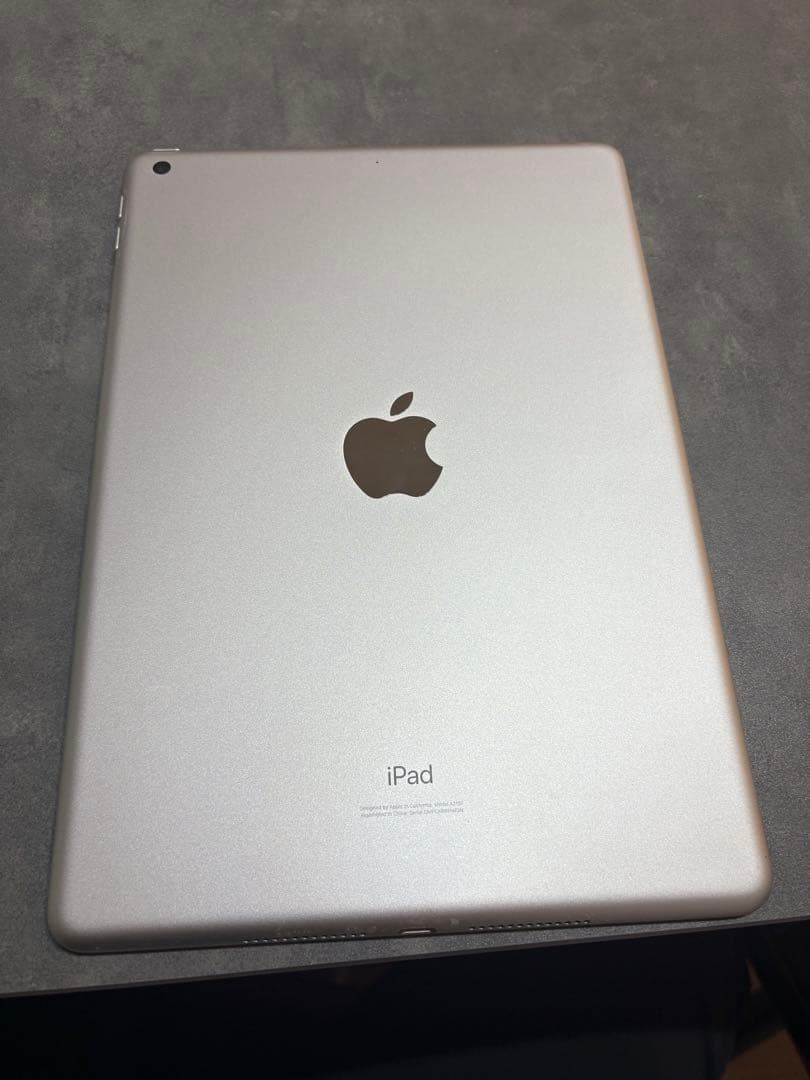 Apple iPad (第7世代) 32GB シルバー