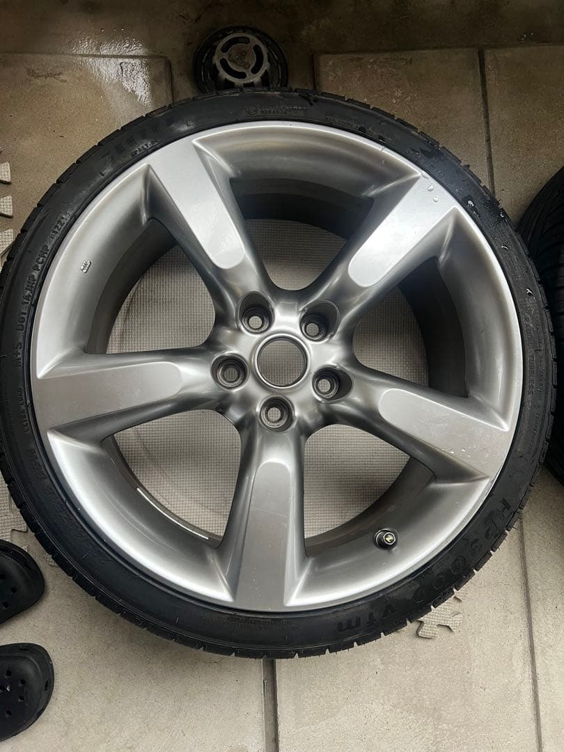 z33 純正ホイール