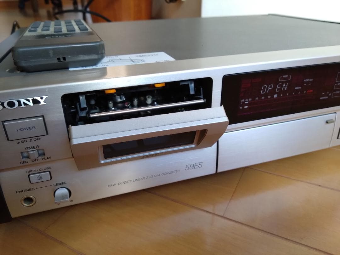 ★SONY DTC-59ES★DATデッキ ジャンク品