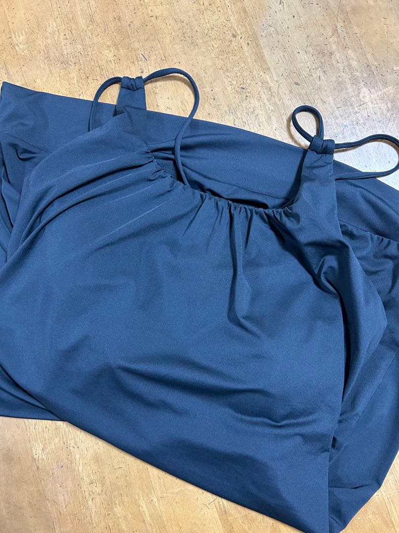 SUKALA フロントギャザークロスキャミソール