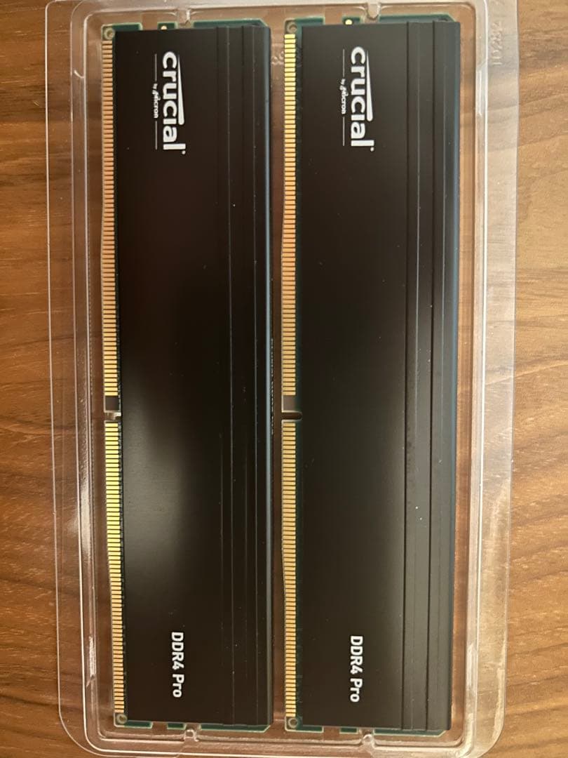 【美品】 Crucial DDR4Pro 3200 64GB (32GBx2)