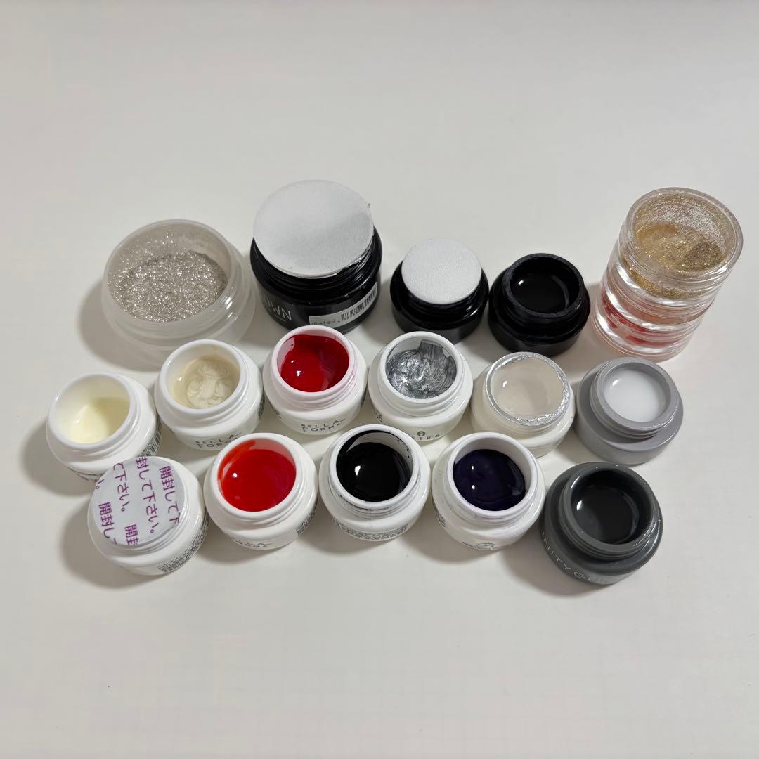 【美品】ジェルネイル用品 まとめ売り ライト付き バラ売り不可