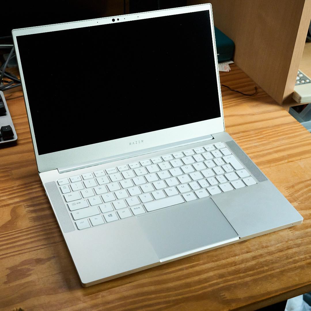 s*o様 Razer Blade Stealth 13 フルHD Mercury