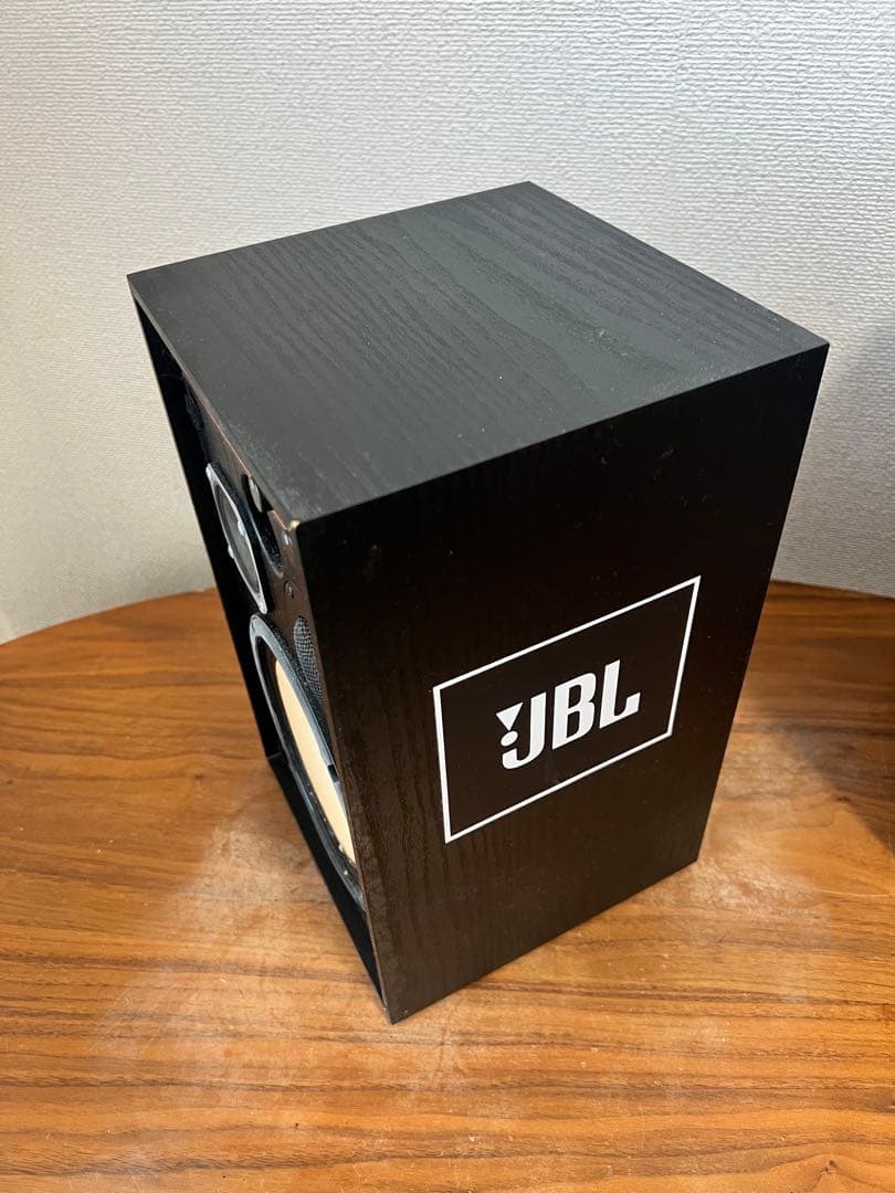 ル*イ様 中古　美品　JBL 4312MⅡ COMPACT MONITOR