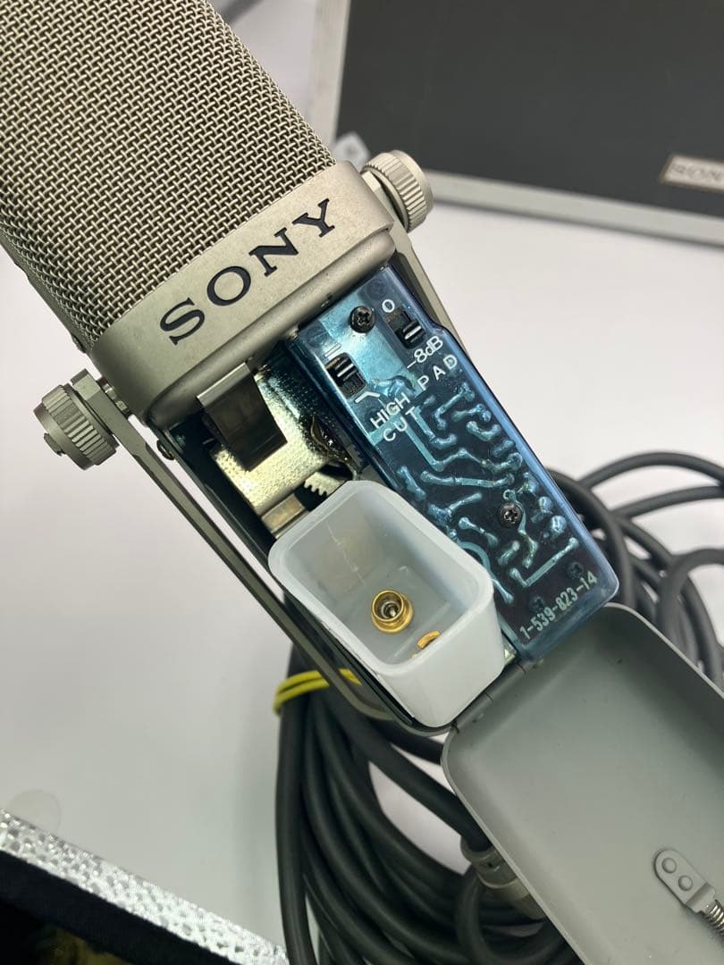 SONY C-38B ケース付属　漫才マイク　コンデンサーマイク　Y-①