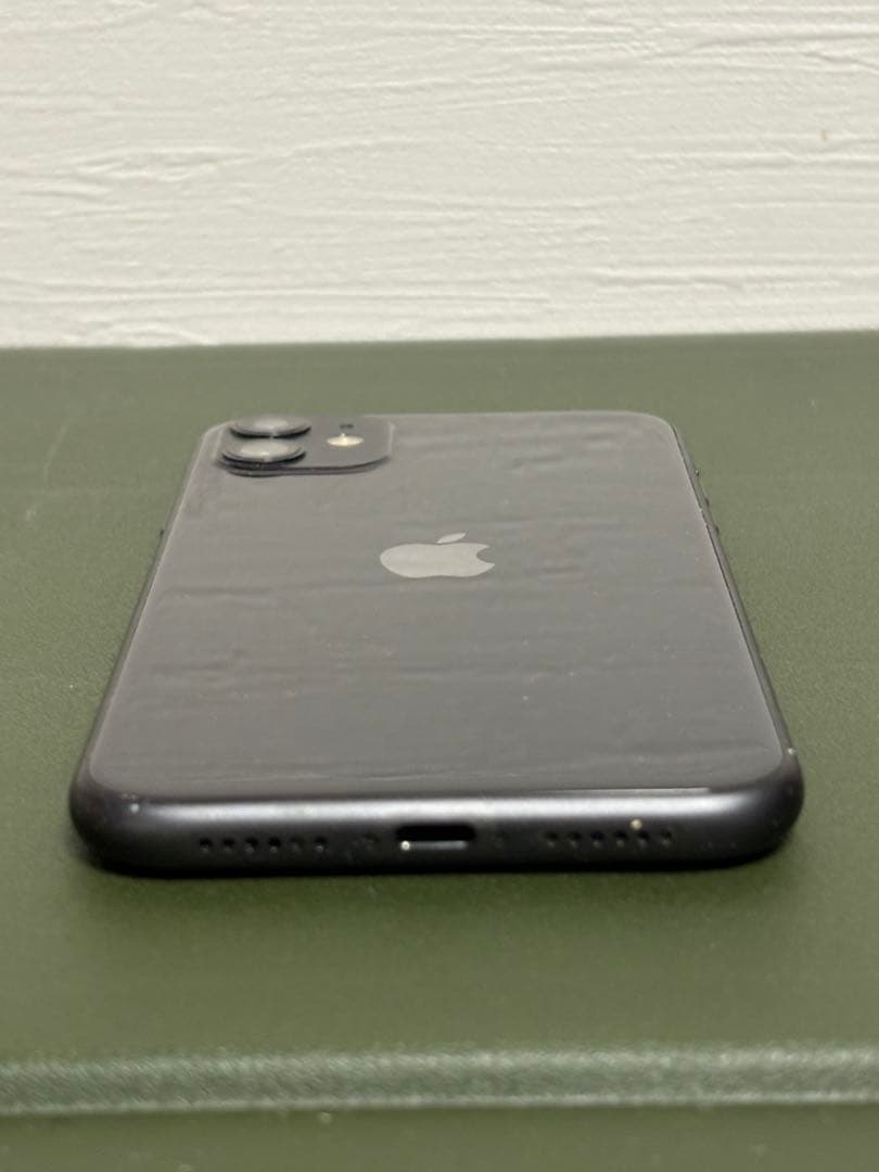 iPhone11 64GB ブラック｜バッテリー最大容量75％｜動作良好
