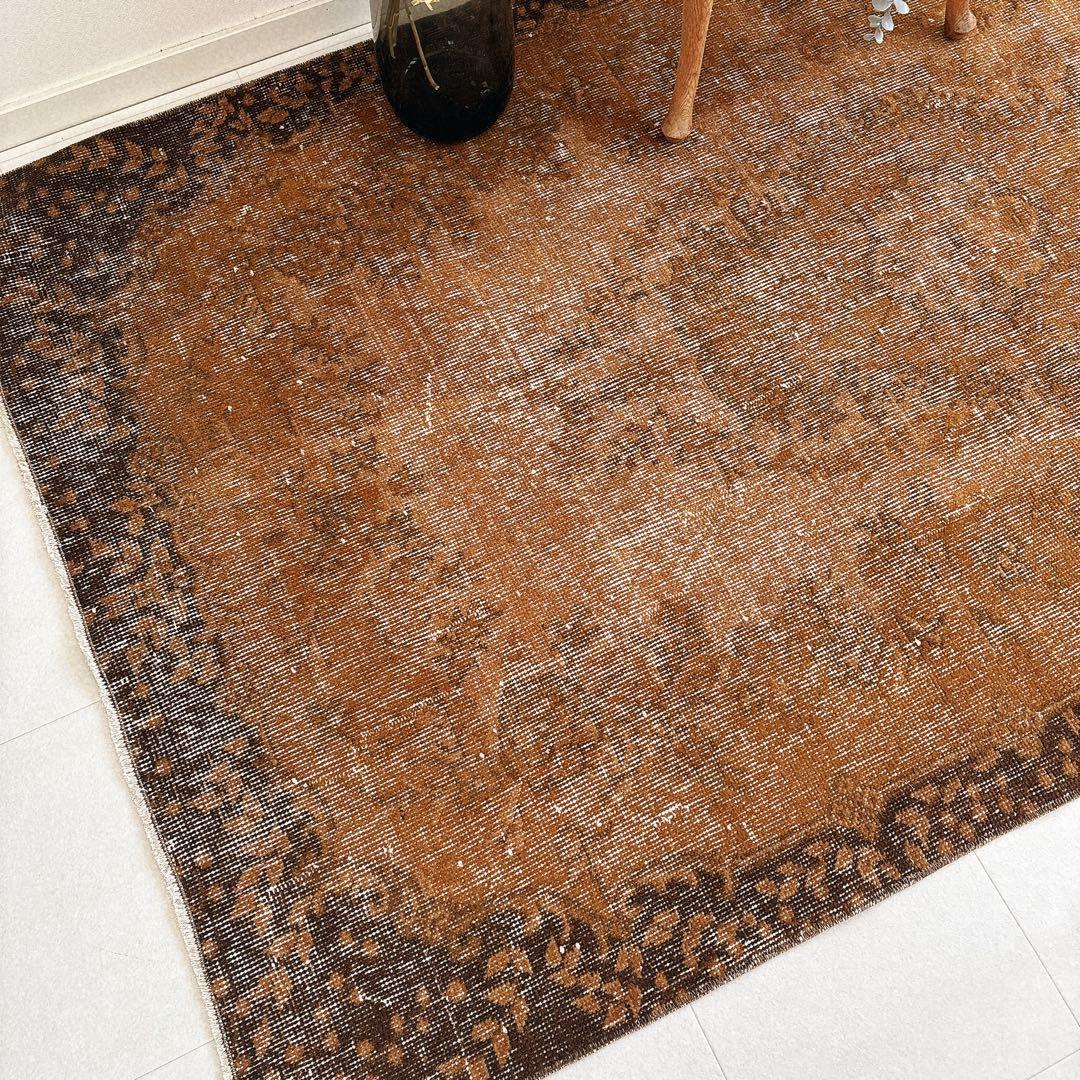 トルコ　ヴィンテージラグ　ブラウン　オーバーダイ