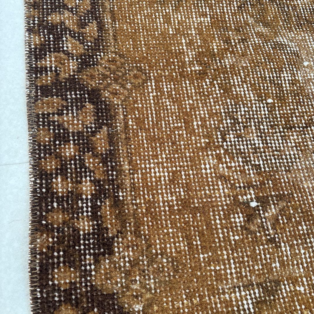 トルコ　ヴィンテージラグ　ブラウン　オーバーダイ