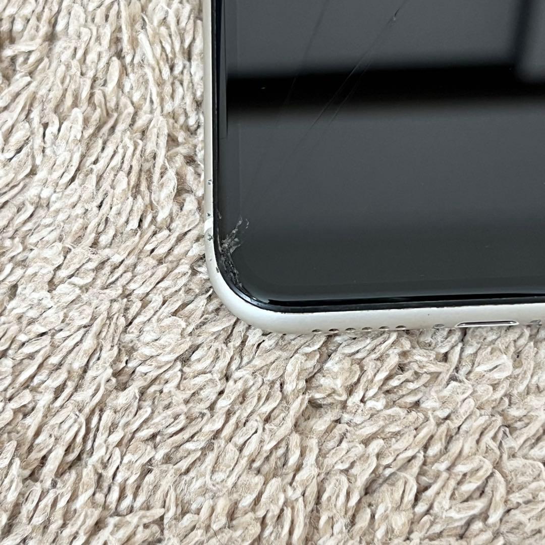 Apple iPhone 11 本体 イヤフォン,充電器付き