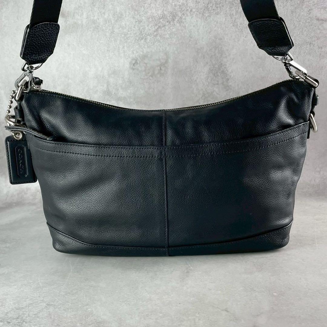 極美品✨コーチ ショルダーバッグ オールレザー 肩掛け 斜め掛け ロゴ型押し 黒