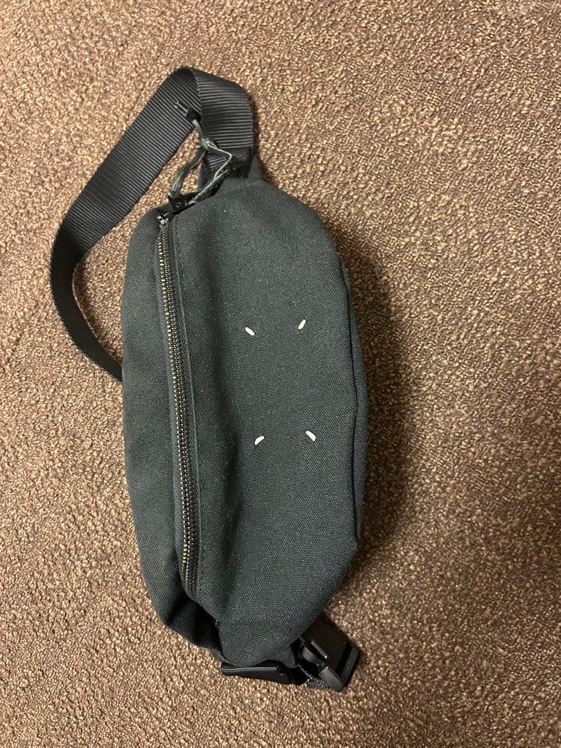 2月6日中まで！　美品　マルジェラ　ボディーバッグ