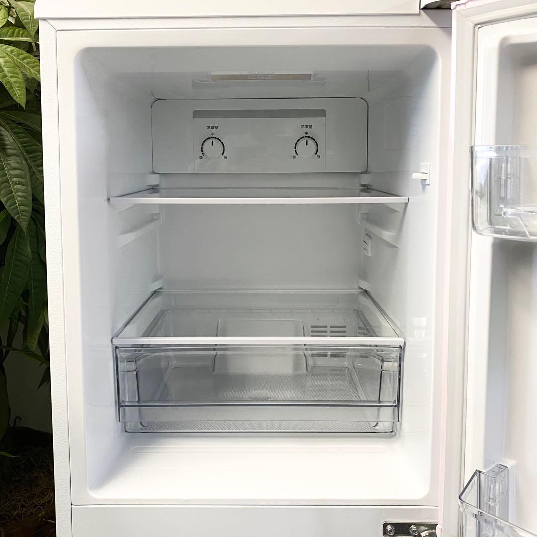 ピンクと白のツートンが可愛い♪ちょっぴり大きめ148L！2ドア冷凍冷蔵庫
