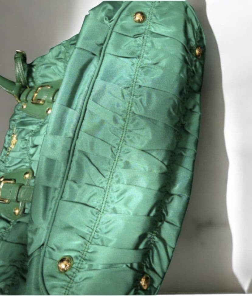 PRADA ハンドバッグ　2way ギャザー　グリーン　ショルダー　ゴールド金具