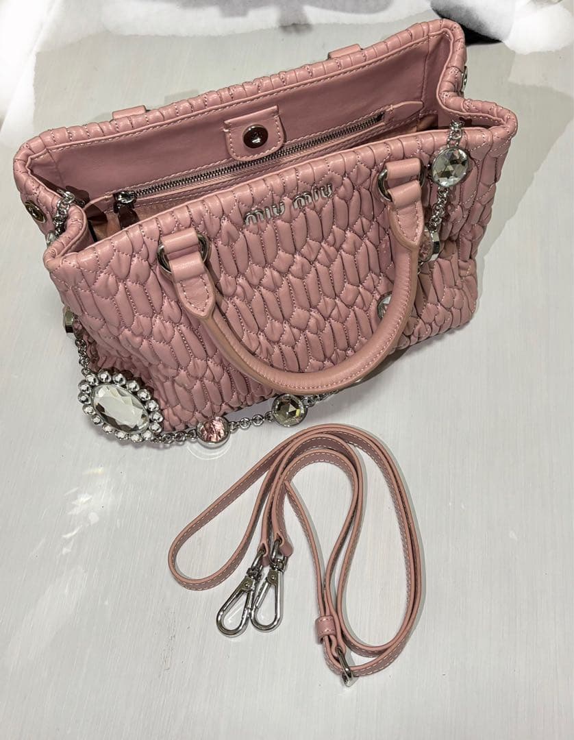 MIUMIU マテラッセ　ナッパクリスタル　ピンク　2way ナッパレザー