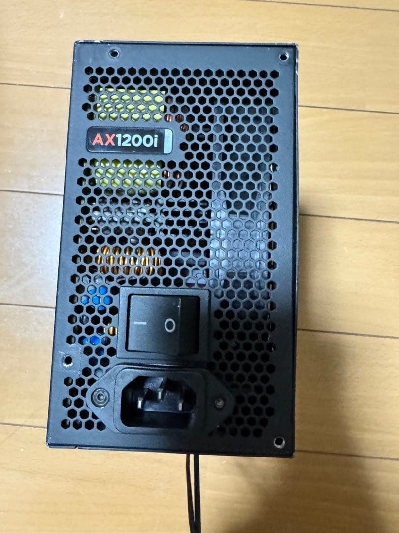 動作品CORSAIR AX1200ｉ 電源ユニット1200W付属品ありおまげあり