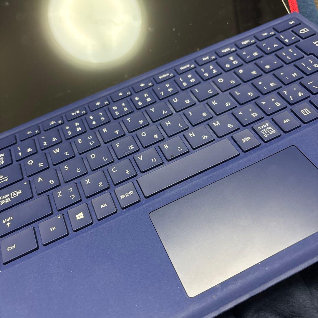 Surface Pro4 本体、ペン、キーボード付