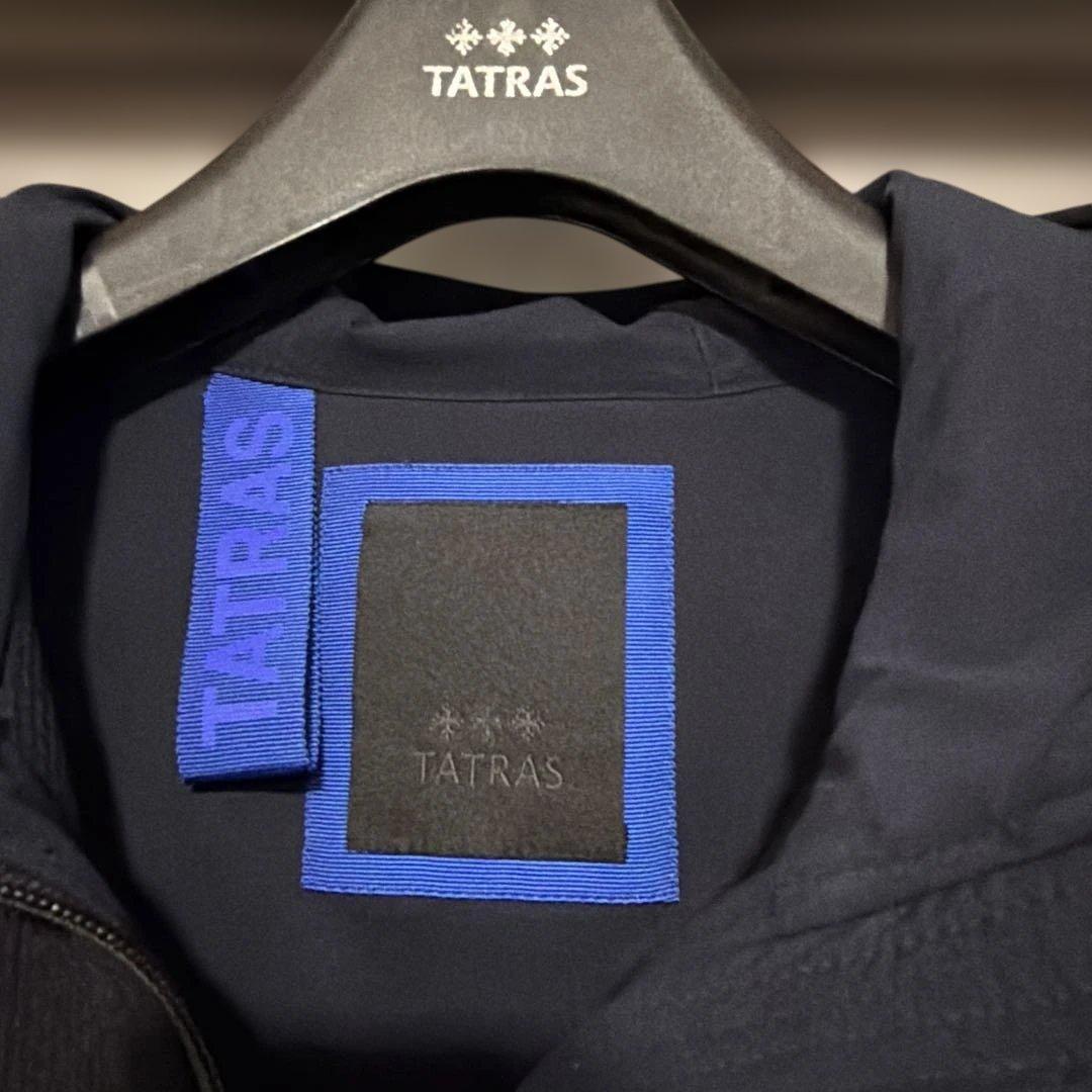 美品　TATRAS ブルゾンパーカー　ネイビー　サイズ01 春　1月25日まで