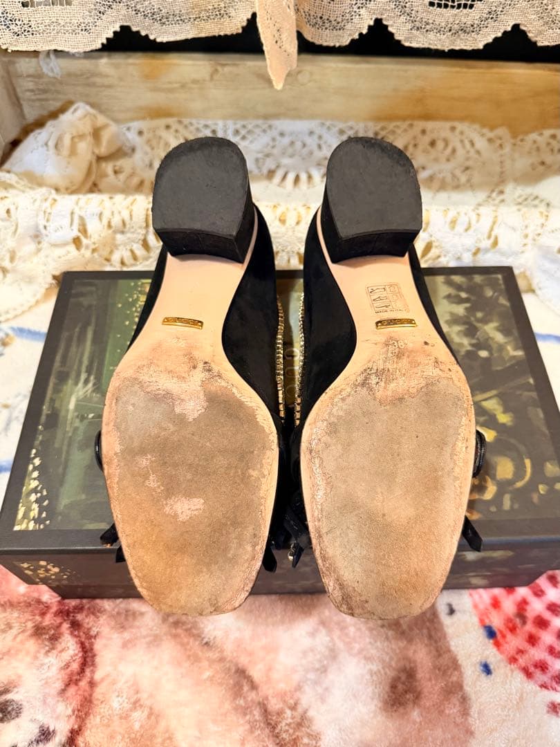 GUCCI パンプス GGマーモント ラインストーンスエード レザー黒