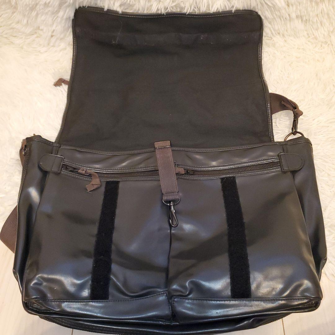 ⭐極美品⭐ラゲッジレーベル 拡張タイプ メッセンジャーバッグ 大容量 a4収納