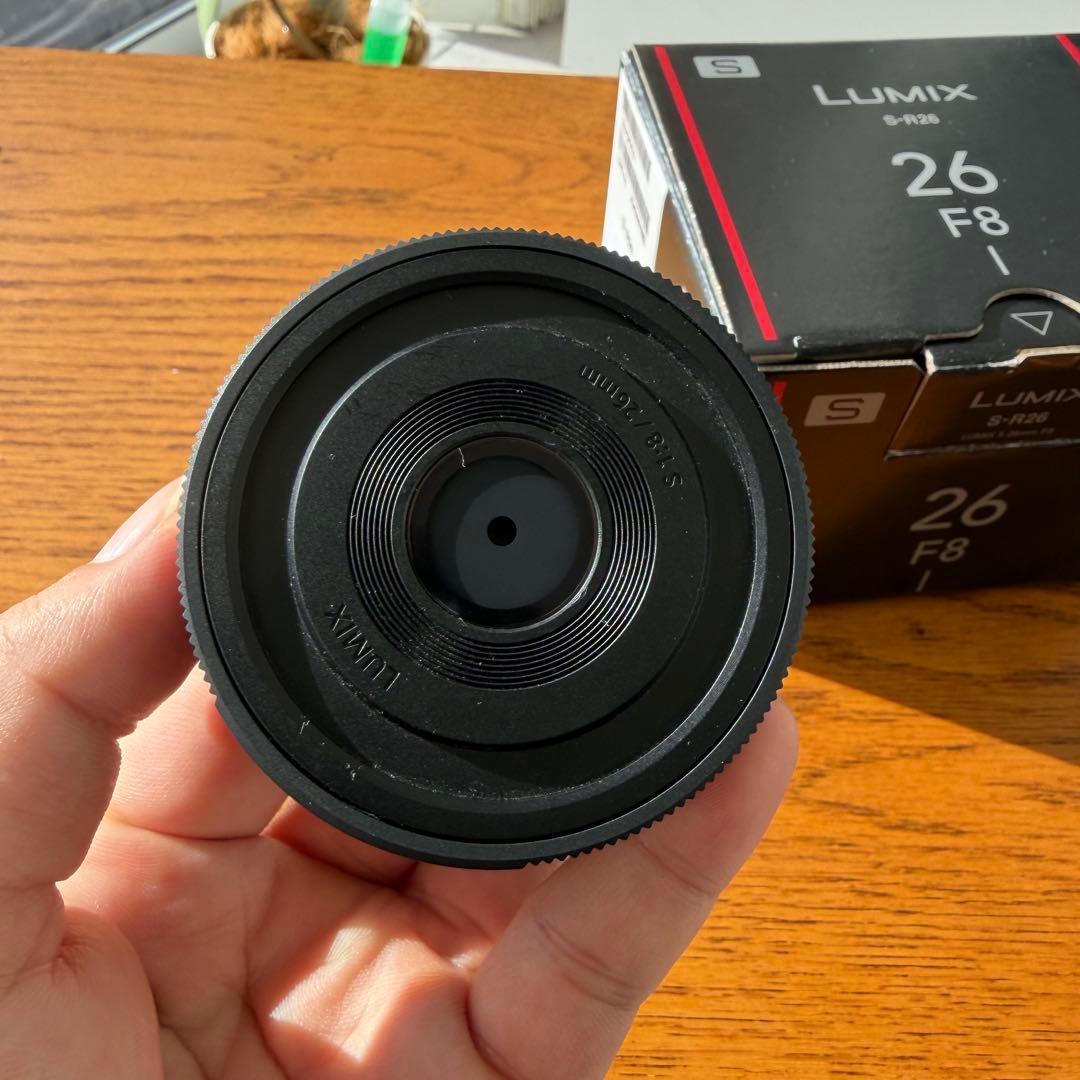 LUMIX 26mm F8 lマウント
