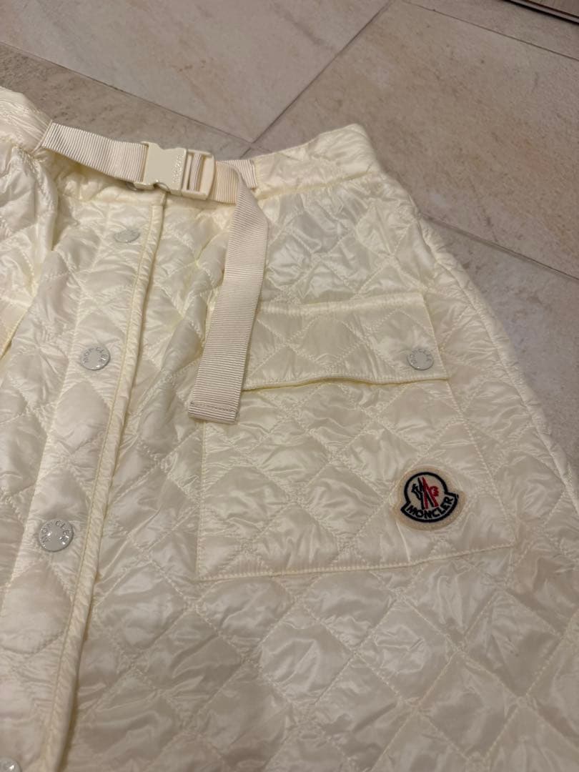 Moncler モンクレール　スカート