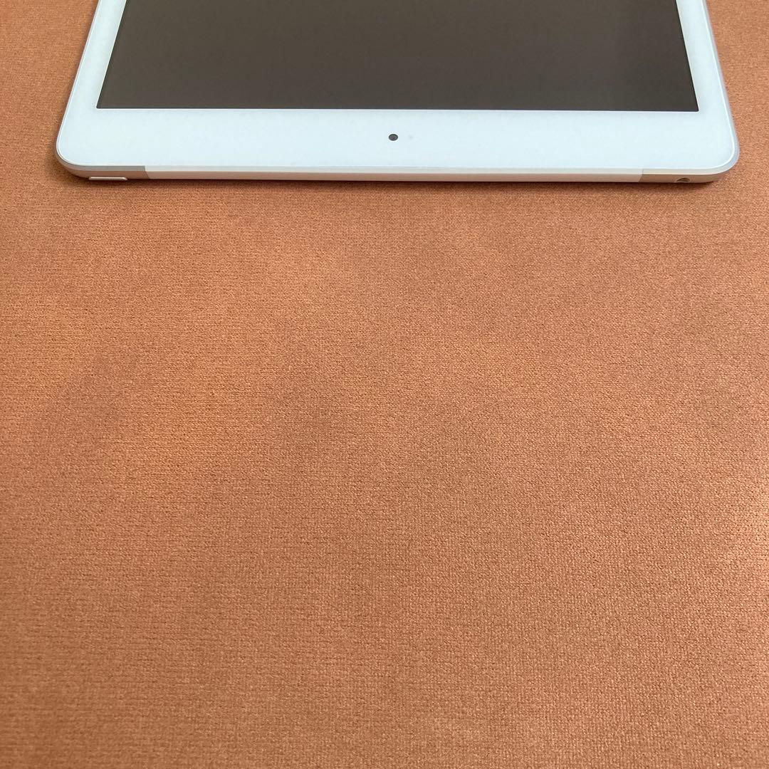 568【早い者勝ち】電池最良好☆iPad8 第8世代 32GB SIMフリー☆