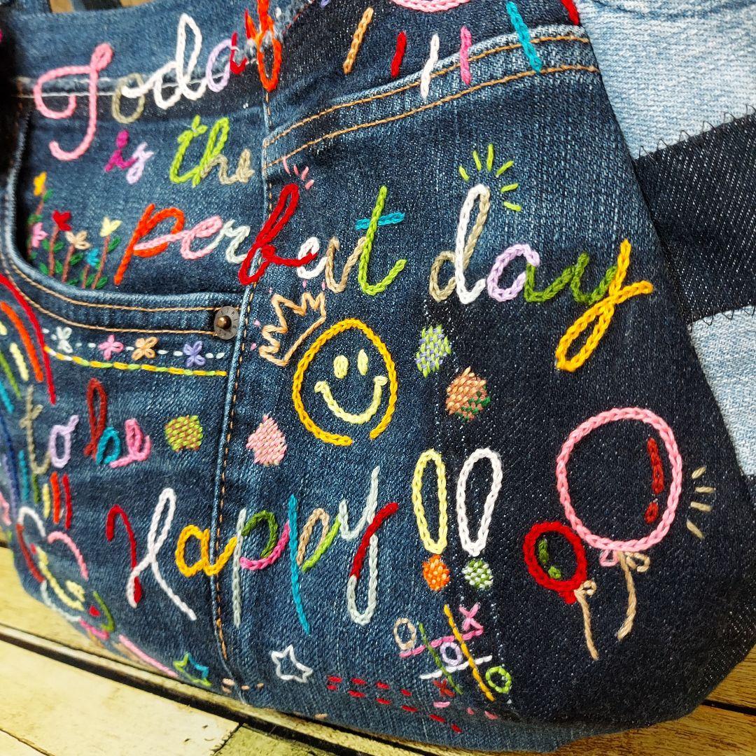 刺繍デニムバック　No.641　デニムリメイク　刺繍バック　チューリップバック
