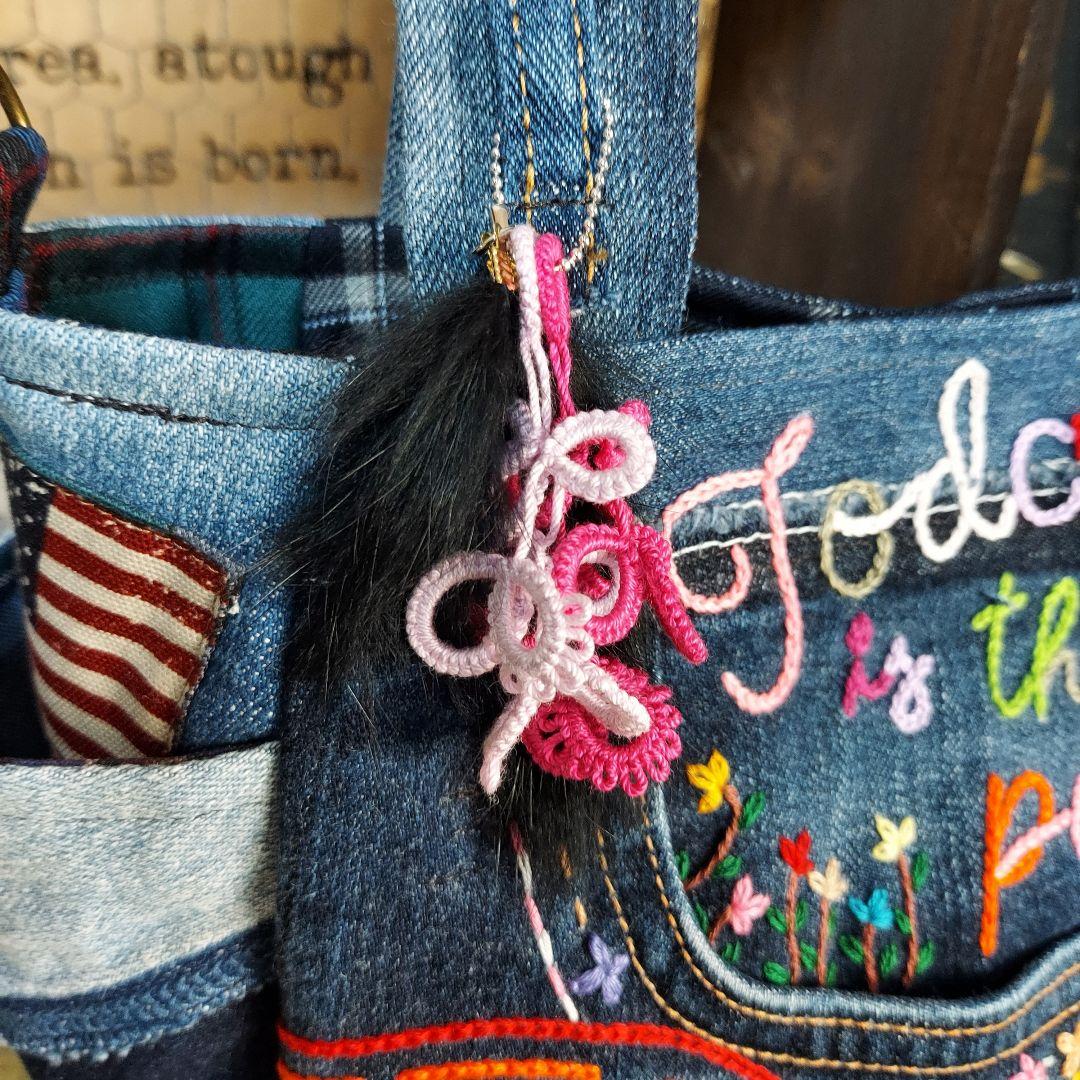 刺繍デニムバック　No.641　デニムリメイク　刺繍バック　チューリップバック