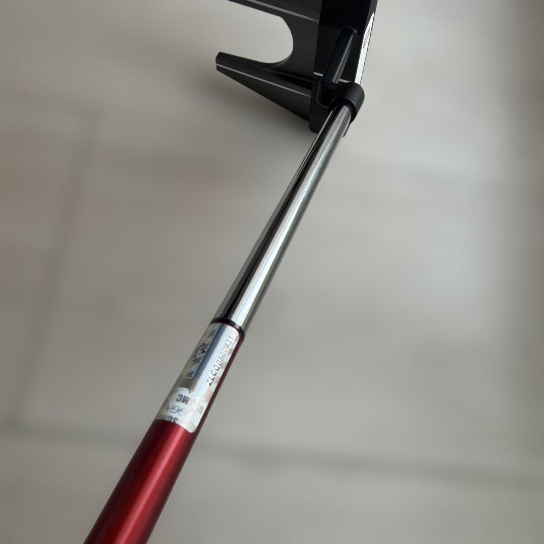 ODYSSEY SEVEN TRI-HOT パター　カバー付