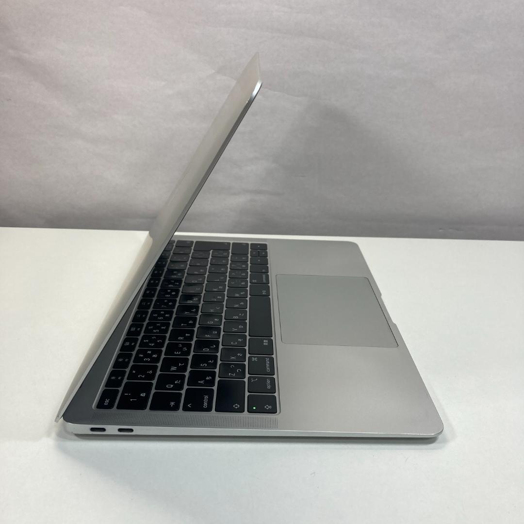 Apple MacBook Air i5 ノートパソコン 13インチ 8GB