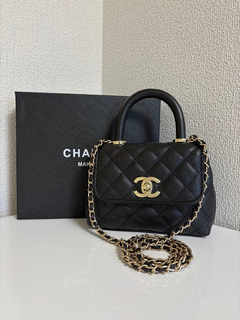 CHANEL ノベルティ キルティングチェーンバッグ　実物撮影　即日発送