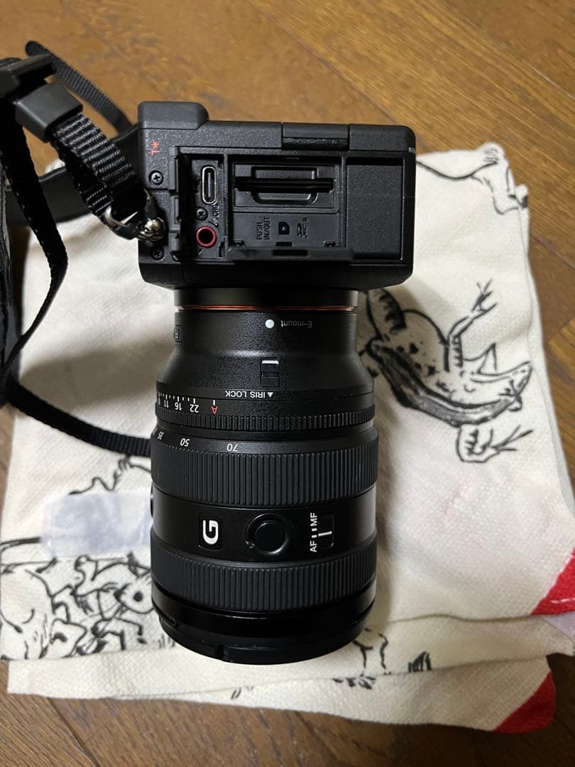 SONY α7cii／ FE 20-70mm F4 G +SDカード+おまけ