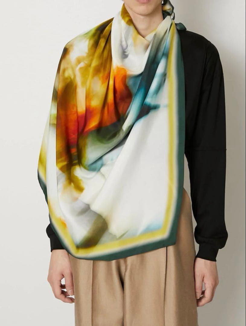 TAAKK 大判 フラワー スカーフ ホワイト 22ss