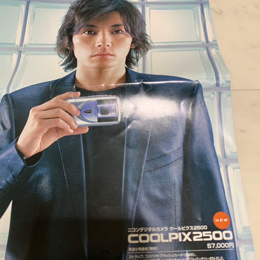 Nilon CooLPIX 2500 デジタルカメラ　クールピクス