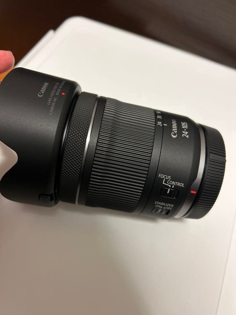 Canon RF24-105mm ズームレンズ