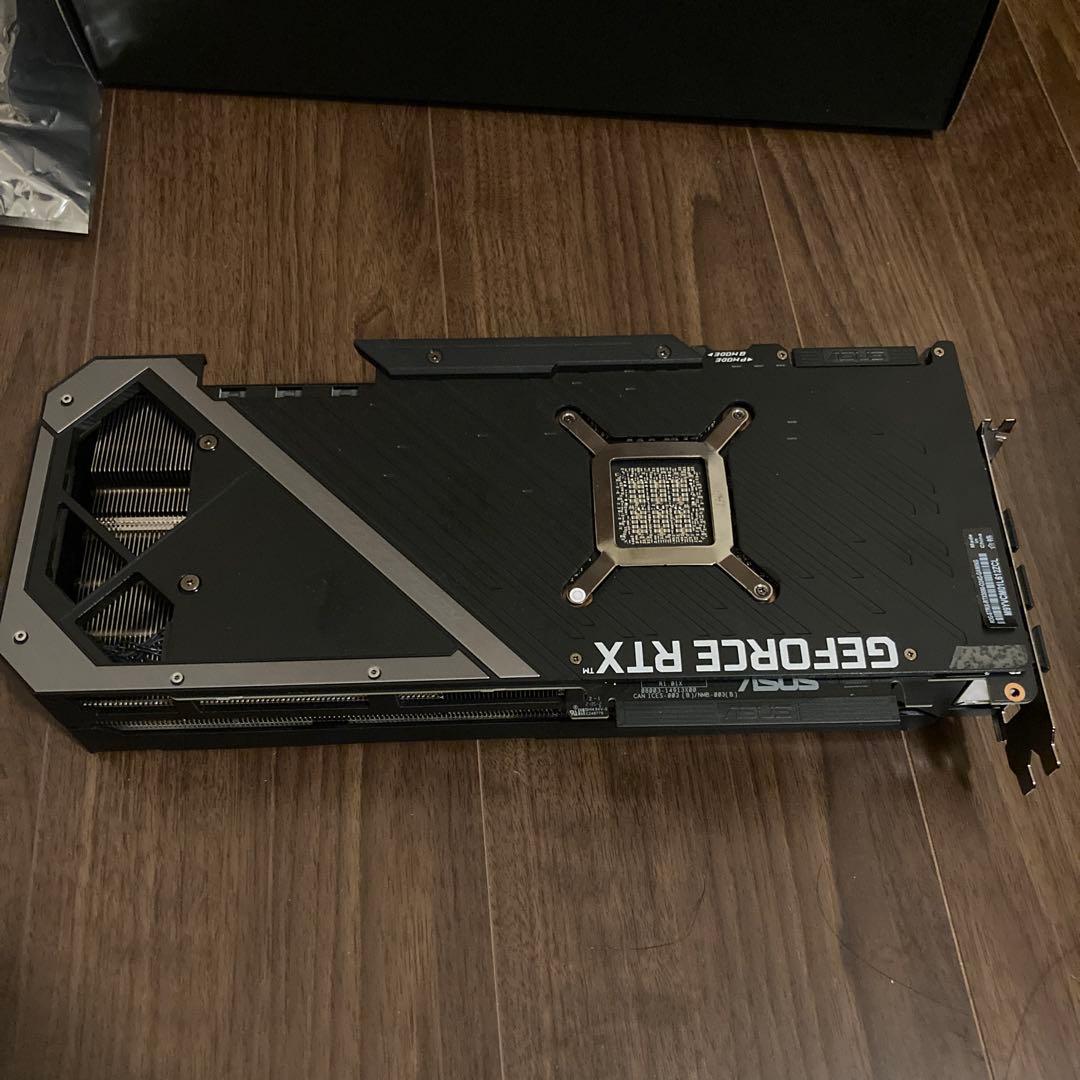 ASUS GeForce RTX 3090 24GB ROG (中古美品)