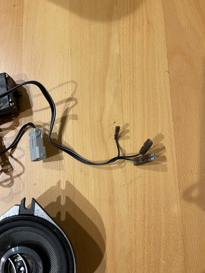 carrozzeriaカロッツェリアTS-J1010A 10cmスピーカー{z}