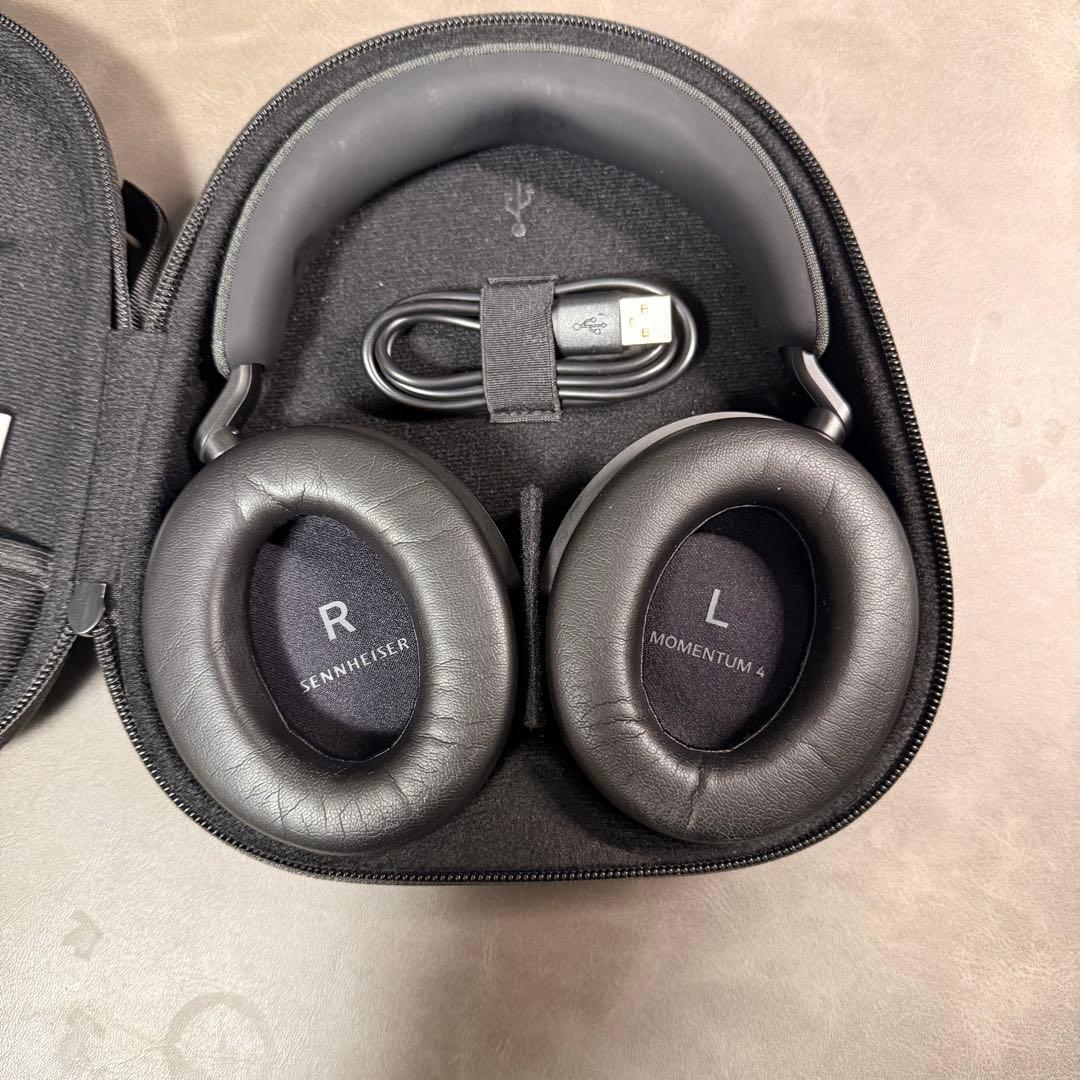 Sennheiser Momentum 4 美品