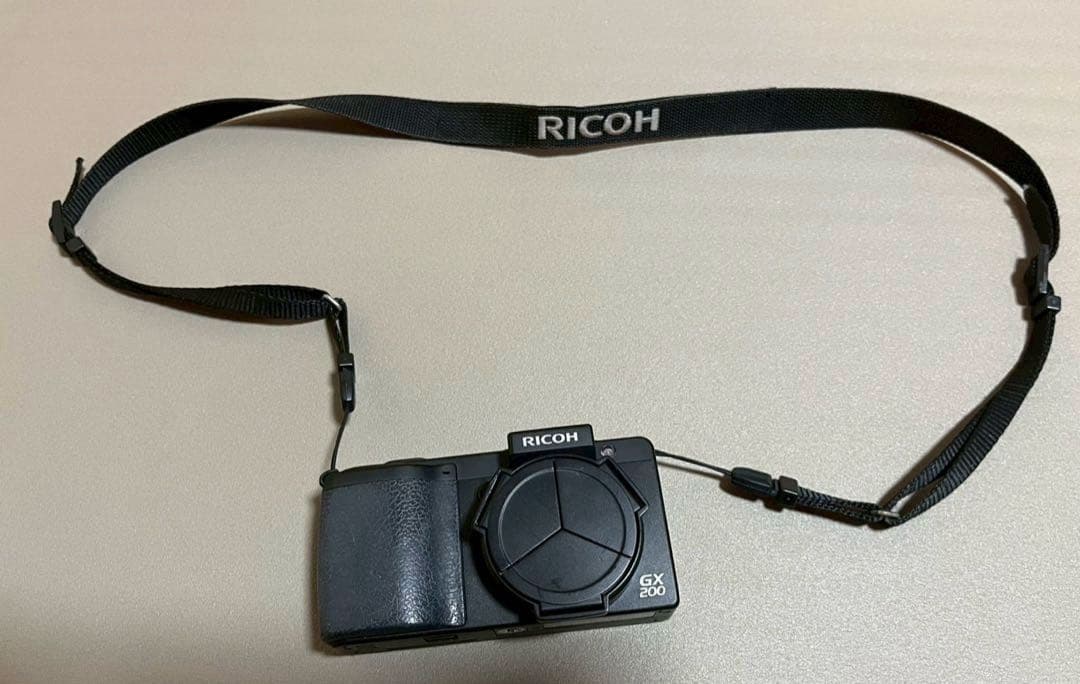 RICOH GX200 コンパクトデジタルカメラ