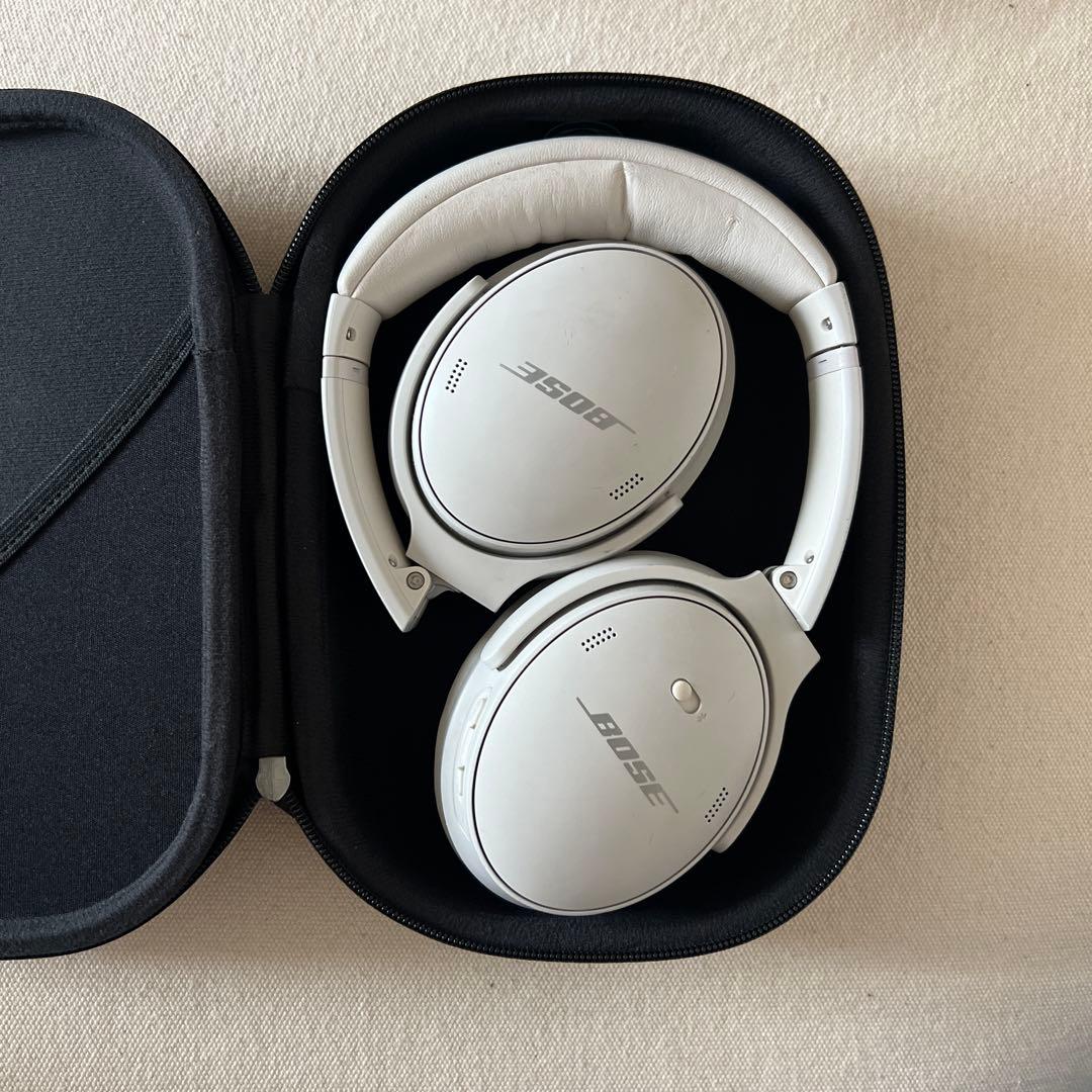 期間限定値下げ　Bose ワイヤレスヘッドホン 専用ケース付き