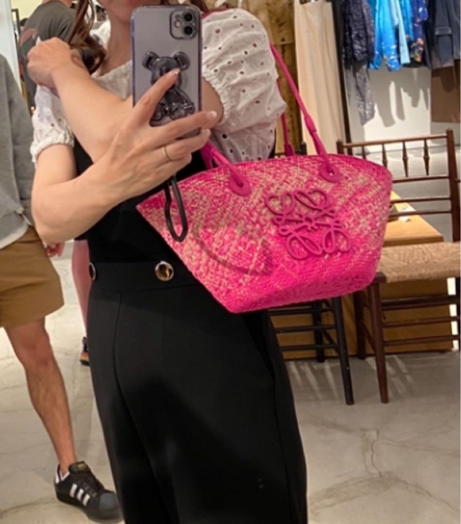 新品⭐︎美品⭐︎即発可⭐︎ロエベLOEWE ストローバッグ ピンク⭐︎かごバッグ