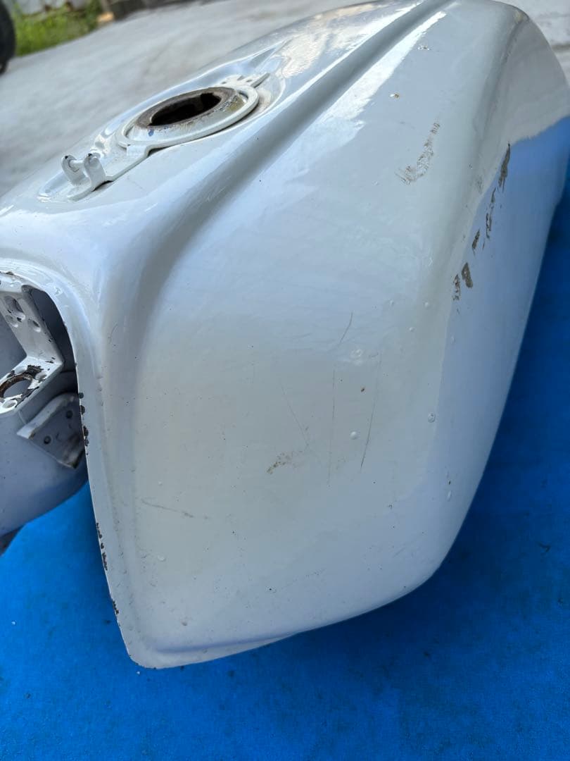 CB750 f仕様タンク