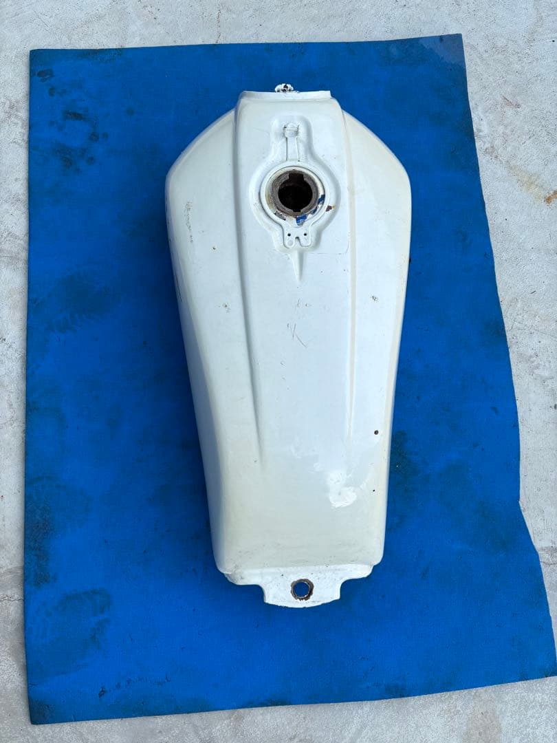 CB750 f仕様タンク