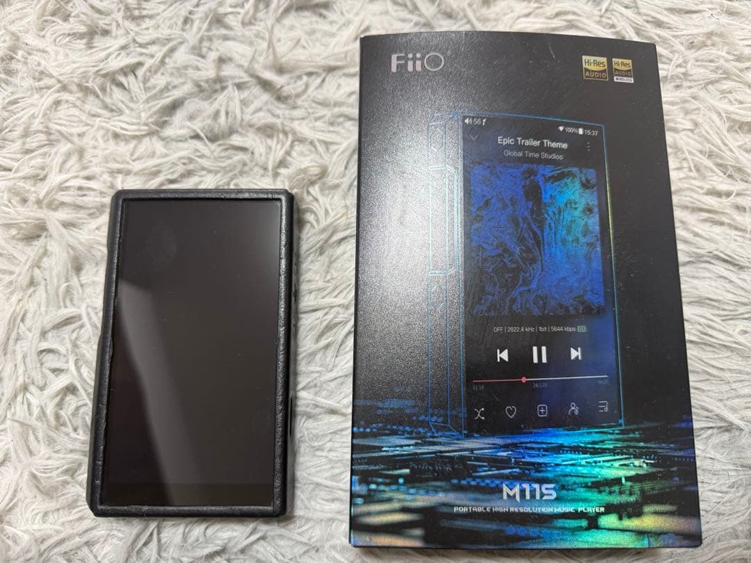 FiiO M11S（専用ケース付き）