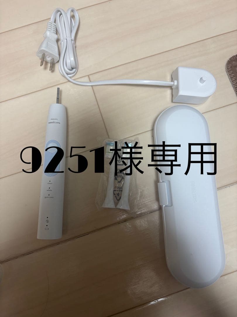 PHILIPS フィリップス　ソニッケアー　電動歯ブラシ　HX6403/71