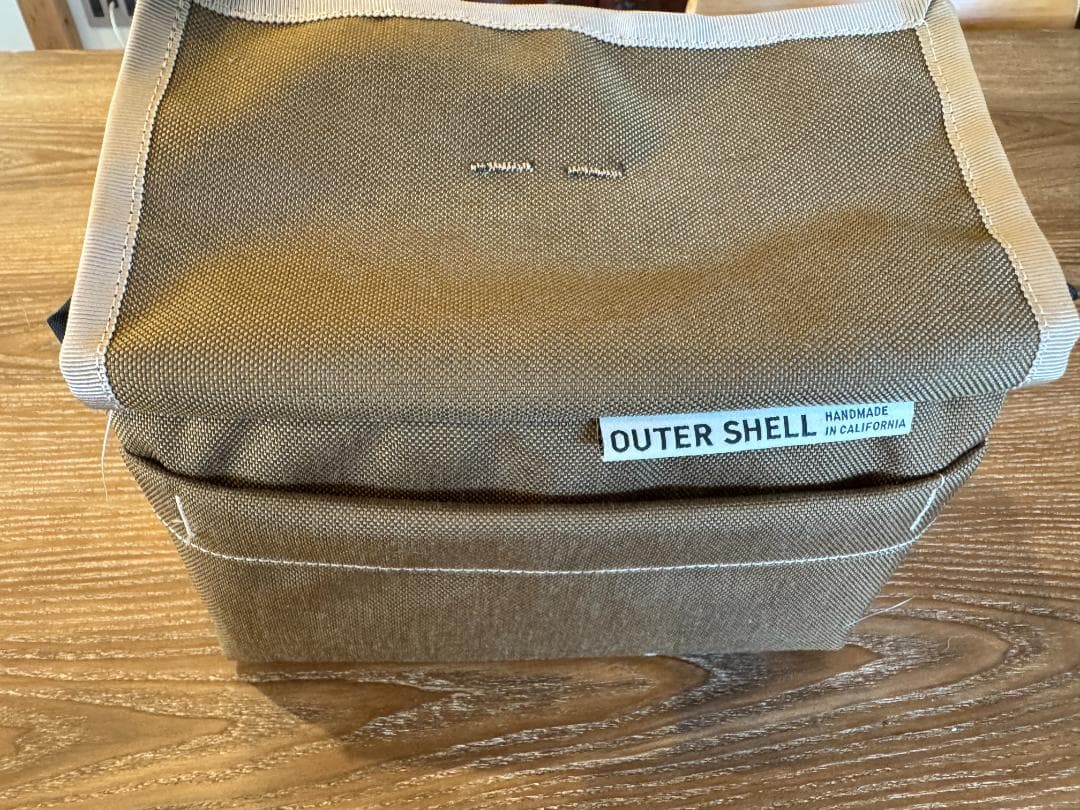 アウターシェル　ハンドルバーバック